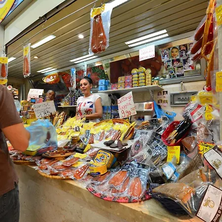 Helmi34 - Dotato Di Tutti I Comfort Nel Centro Di Κάλιαρι